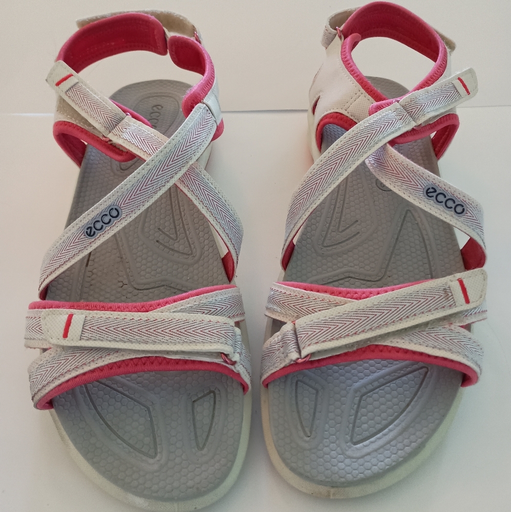 Ecco Hot Pink Accent Ladies Sandals Sz 42 / Sz 11